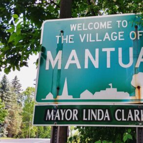 A welcome sign for the Village of Mantua, Ohio, including the name of the mayor, Linda Clark